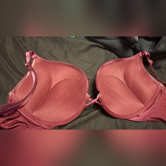 Vs bombshell bra - Picture 2 of 3